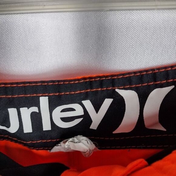 Hurley shorts  - Picture 4 of 6